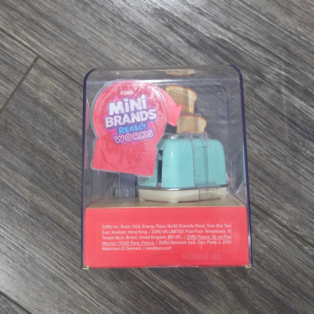 Zuru Mini Brands Magic Cook Kitchen Toy Teal Toaster Pretend Play - NEW Rare HTF - Picture 3 of 5